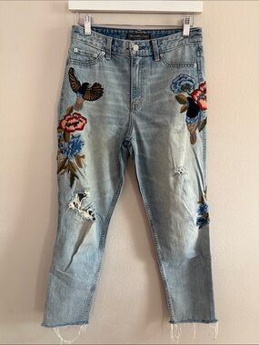 Abercrombie & Fitch Annie High Rise Girlfriend Embroidered Jeans [PH0270]